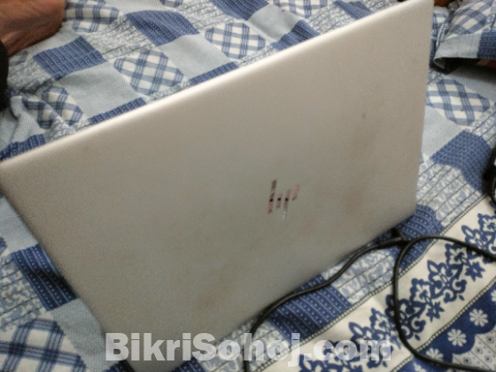 HP laptop croi 5i